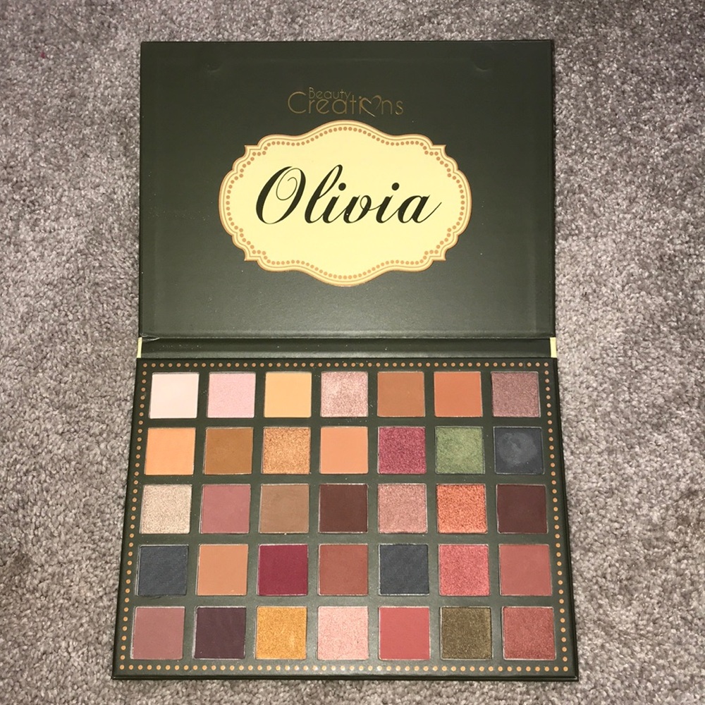 The Olivia Palette by Beauty Creations